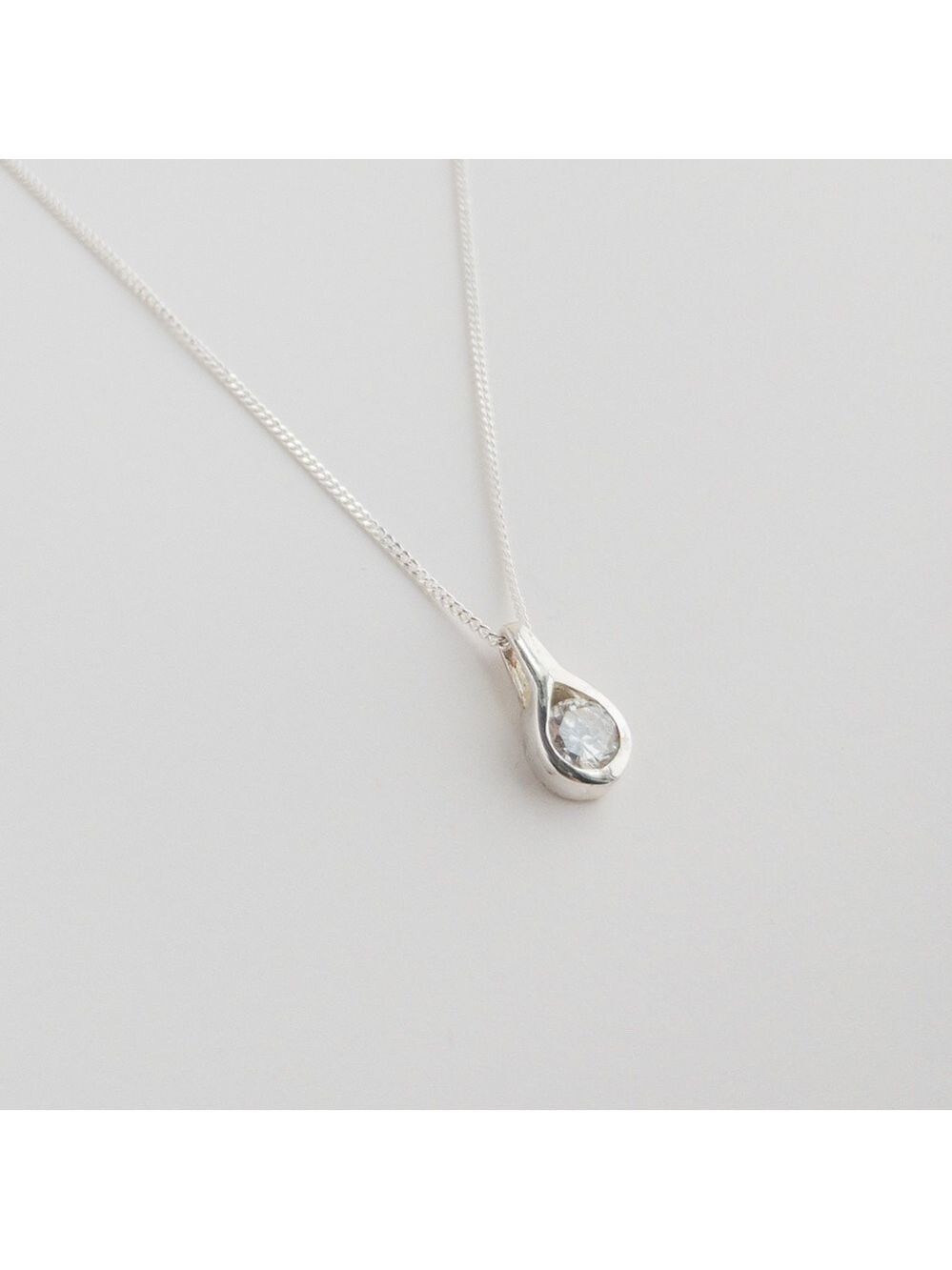 Sterling Silver Clear Crystal Pendant Chain Necklace Round Teardrop Shape 925